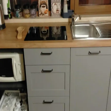 홈스테이 Sunnyhill 몬테로톤도